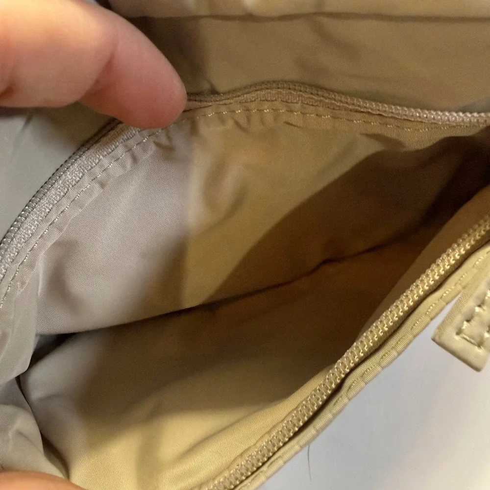 Athleta Excursion Belt Bag Tan Nylon Crossbody Fanny Pack Adjustable Strap Zip